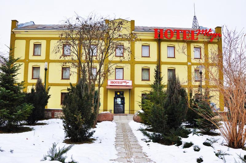 Hotel Mlyn Lublin Extérieur photo