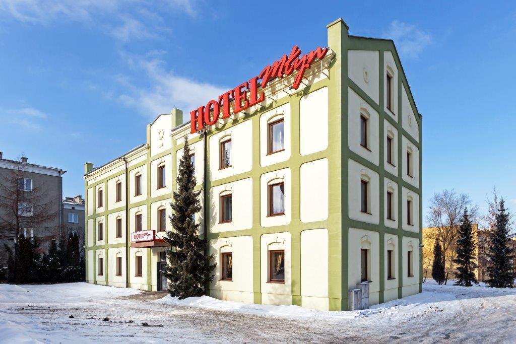 Hotel Mlyn Lublin Extérieur photo