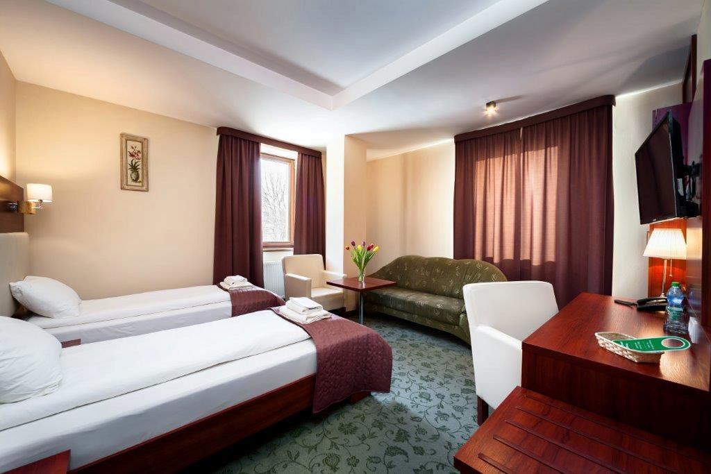 Hotel Mlyn Lublin Extérieur photo